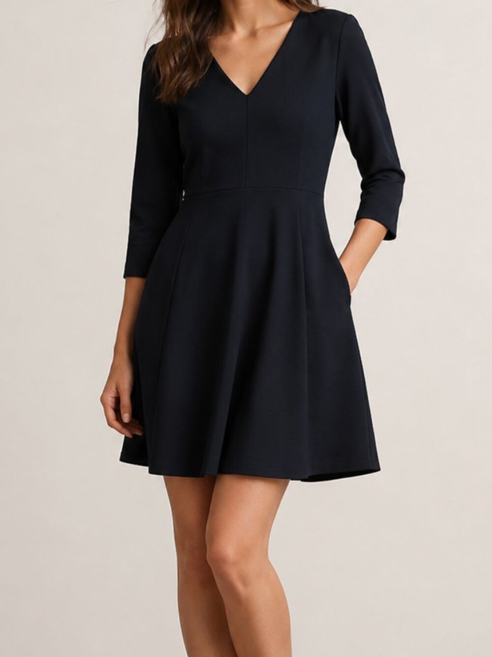 Banana Republic V-neck fit and flare preppy navy dress with Pockets! Size 4